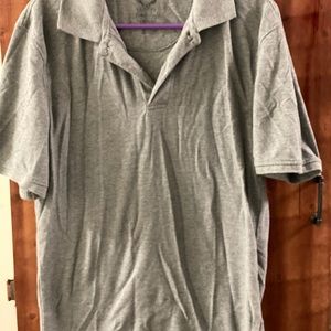 Men’s gray polo